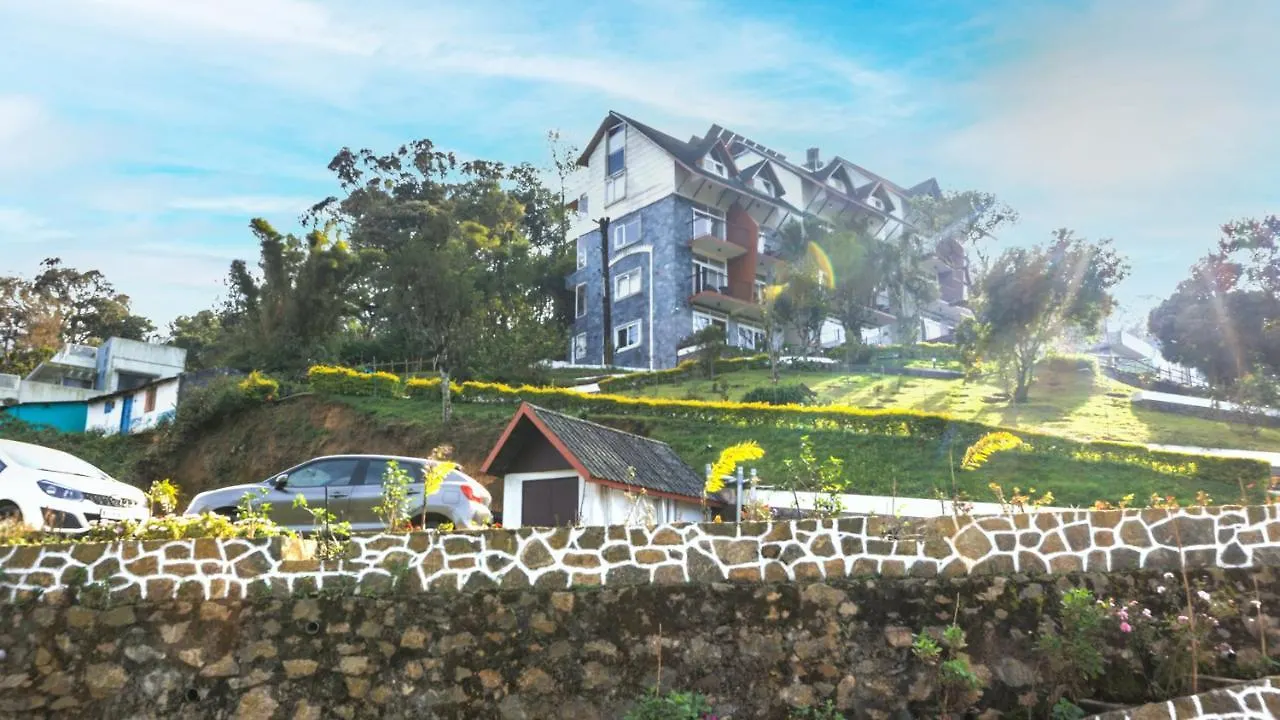 ****  Shola Crown Resort - Munnar Chinnakanal India